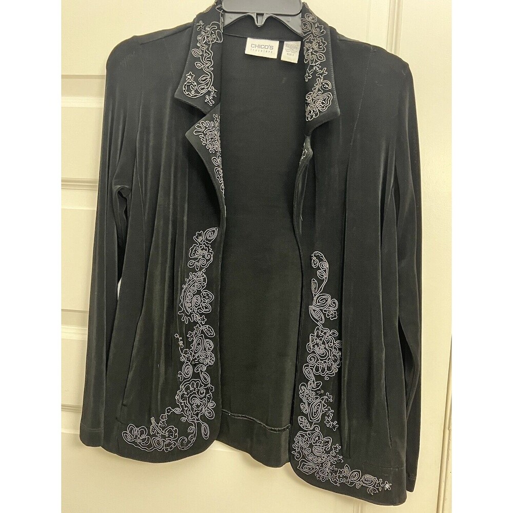 Chicos Travelers Sz 0 Cardigan Black Liquid Knit Open Front Embroidery Floral